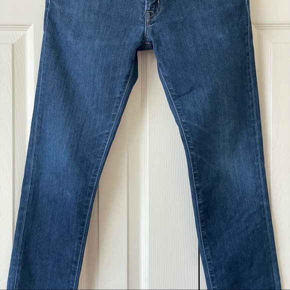 3/$30 Uniqlo Men’s Blue Jeans W28 - Picture 3 of 11